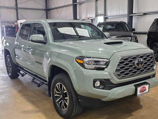 2023 Toyota Tacoma TRD Off Road