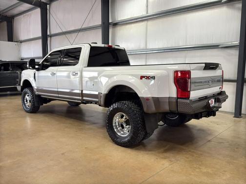Star White Metallic Tri-Coat 2020 Ford F-350 King Ranch