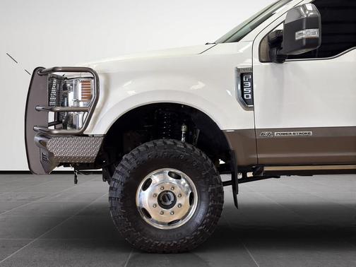 Star White Metallic Tri-Coat 2020 Ford F-350 King Ranch