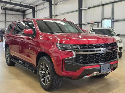 Cherry Red Tintcoat 2021 Chevrolet Suburban 4WD Z71