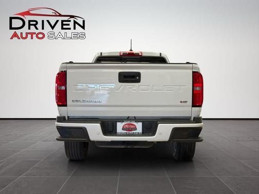 Summit White 2021 Chevrolet Colorado LT