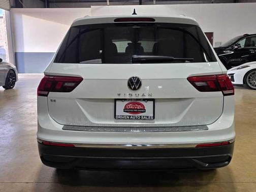 2022 Volkswagen Tiguan 2.0T SE