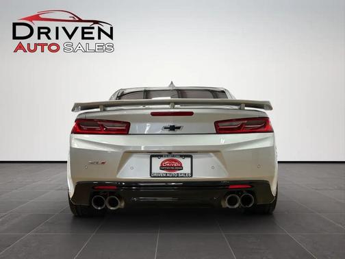 Silver Ice 2018 Chevrolet Camaro ZL1