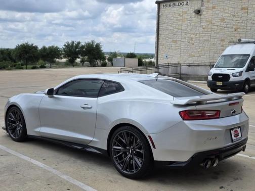 Silver Ice 2018 Chevrolet Camaro ZL1