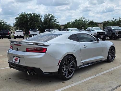 Silver Ice 2018 Chevrolet Camaro ZL1