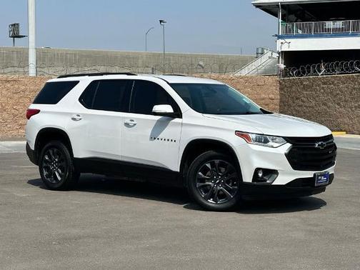 2021 Chevrolet Traverse RS