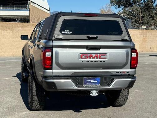 2024 GMC Canyon AT4X