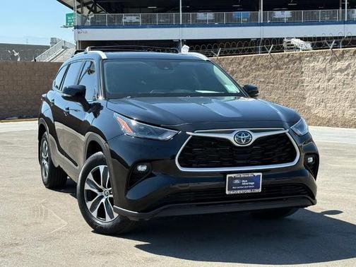 2024 Toyota Highlander XLE