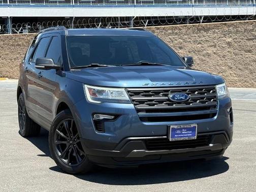 BLUE METALLIC 2019 Ford Explorer XLT