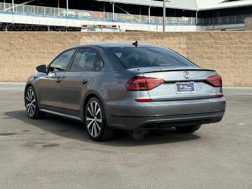 2018 Volkswagen Passat GT