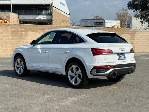 2024 Audi Q5 45 S LINE QUATTRO PREMIUM