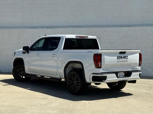 Summit White 2024 GMC Sierra 1500 ELEVATION