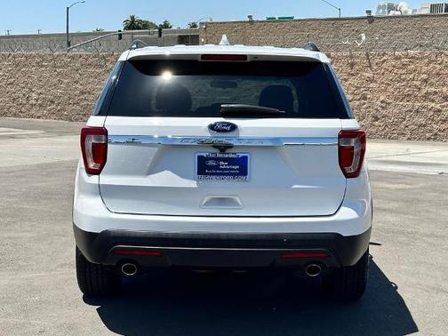 2017 Ford Explorer BASE