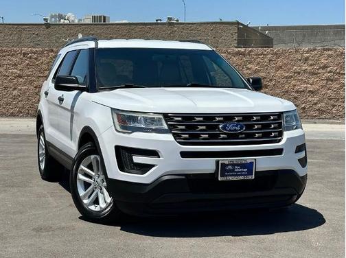 2017 Ford Explorer BASE