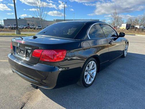 2012 BMW 328 328i