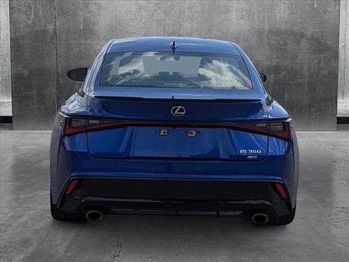 2022 Lexus IS 350 Base