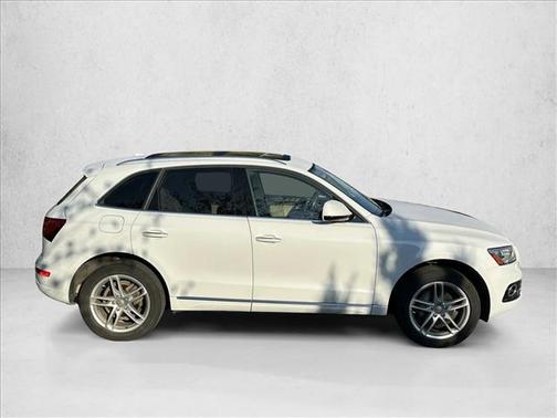 2017 Audi Q5 2.0T Premium Plus
