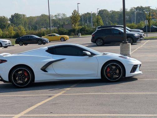 2020 Chevrolet Corvette Stingray w/3LT