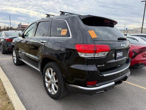 2019 Jeep Grand Cherokee Summit