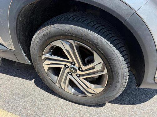 Shimmering Silver 2023 Hyundai SANTA FE SEL 2.4