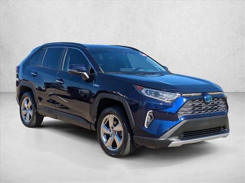 2020 Toyota RAV4 Hybrid SE
