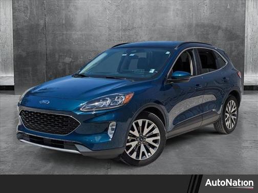 2020 Ford Escape Titanium