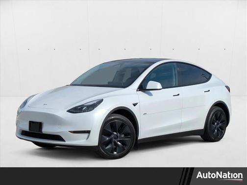 2024 Tesla Model Y RWD *Ltd Avail*