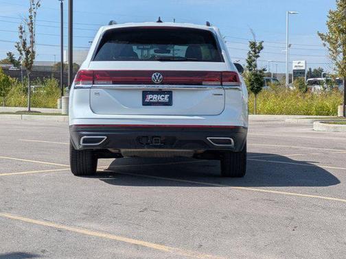 2025 Volkswagen Atlas 2.0T SE w/Technology 4MOTION