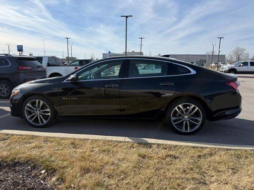 2022 Chevrolet Malibu FWD Premier