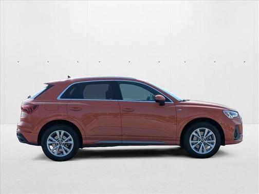 2023 Audi Q3 Premium 45 TFSI S line quattro Tiptronic