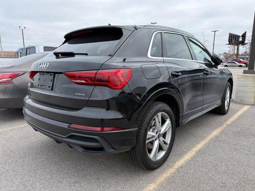 2023 Audi Q3 45 S line Premium Plus