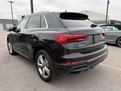 2023 Audi Q3 45 S line Premium Plus