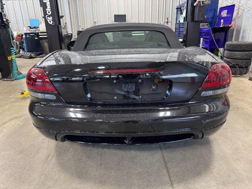 2005 Dodge Viper SRT10