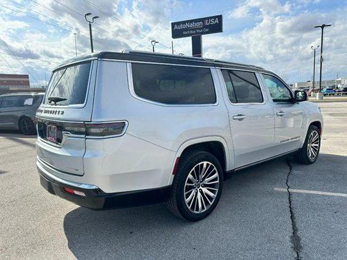 2024 Jeep Grand Wagoneer L Series III 4x4