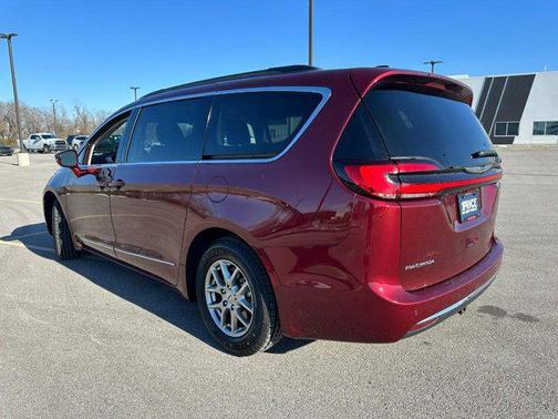 2021 Chrysler Pacifica Touring