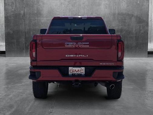 2021 GMC Sierra 2500 Denali