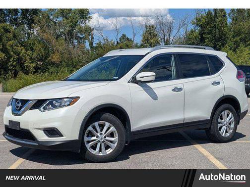 2016 Nissan Rogue SV