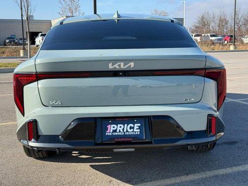 2025 Kia K4 GT-Line