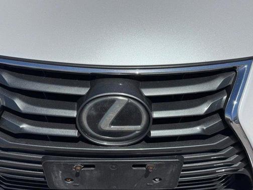 Eminent White Pearl 2018 Lexus IS 300 Base