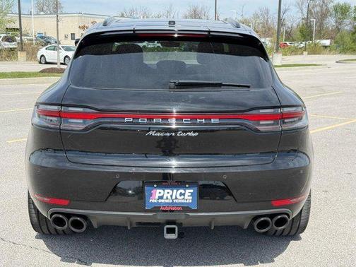 2020 Porsche Macan Macan Turbo