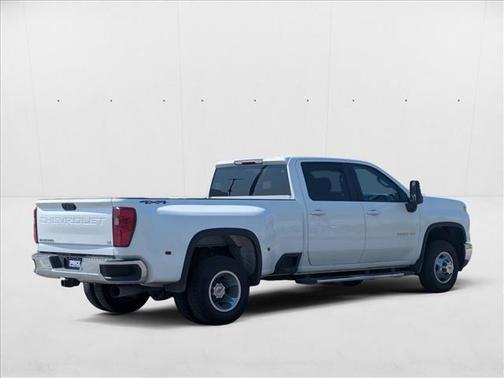 2024 Chevrolet Silverado 3500 LT