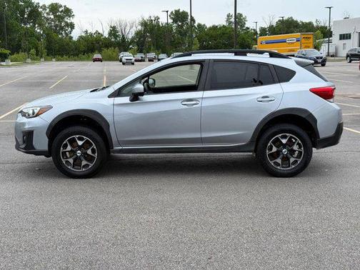 Ice Silver Metallic 2018 Subaru Crosstrek 2.0i Premium