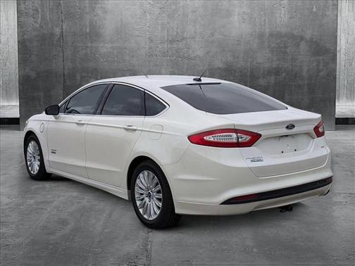 2014 Ford Fusion Energi SE Luxury