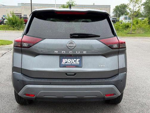 Gun Metallic 2023 Nissan Rogue S