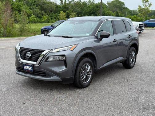 Gun Metallic 2023 Nissan Rogue S