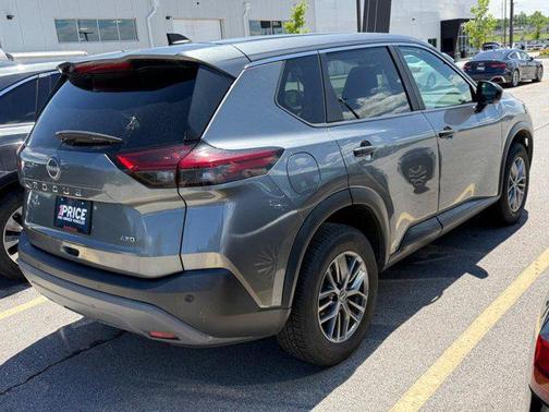 Gun Metallic 2023 Nissan Rogue S