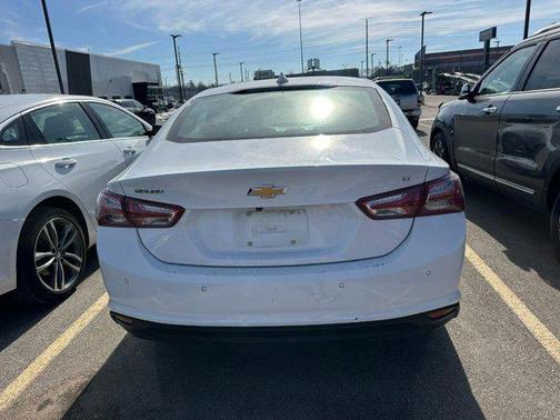 2024 Chevrolet Malibu FWD 2LT