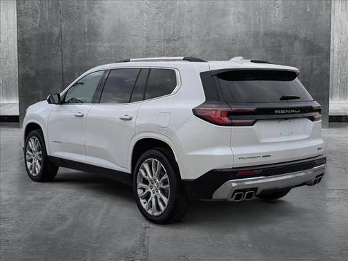2024 GMC Acadia Denali