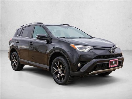 2017 Toyota RAV4 SE