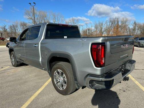 2025 GMC Sierra 1500 SLT